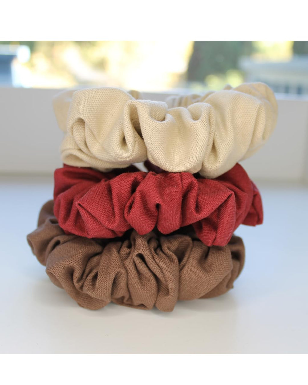 Handmade Linen Scrunchie Bundle for Women – Set of 3 Neutral Hair Ties – 100% Linen Fabric, Gentle on Hair, Woman Gift Set (Tierra)