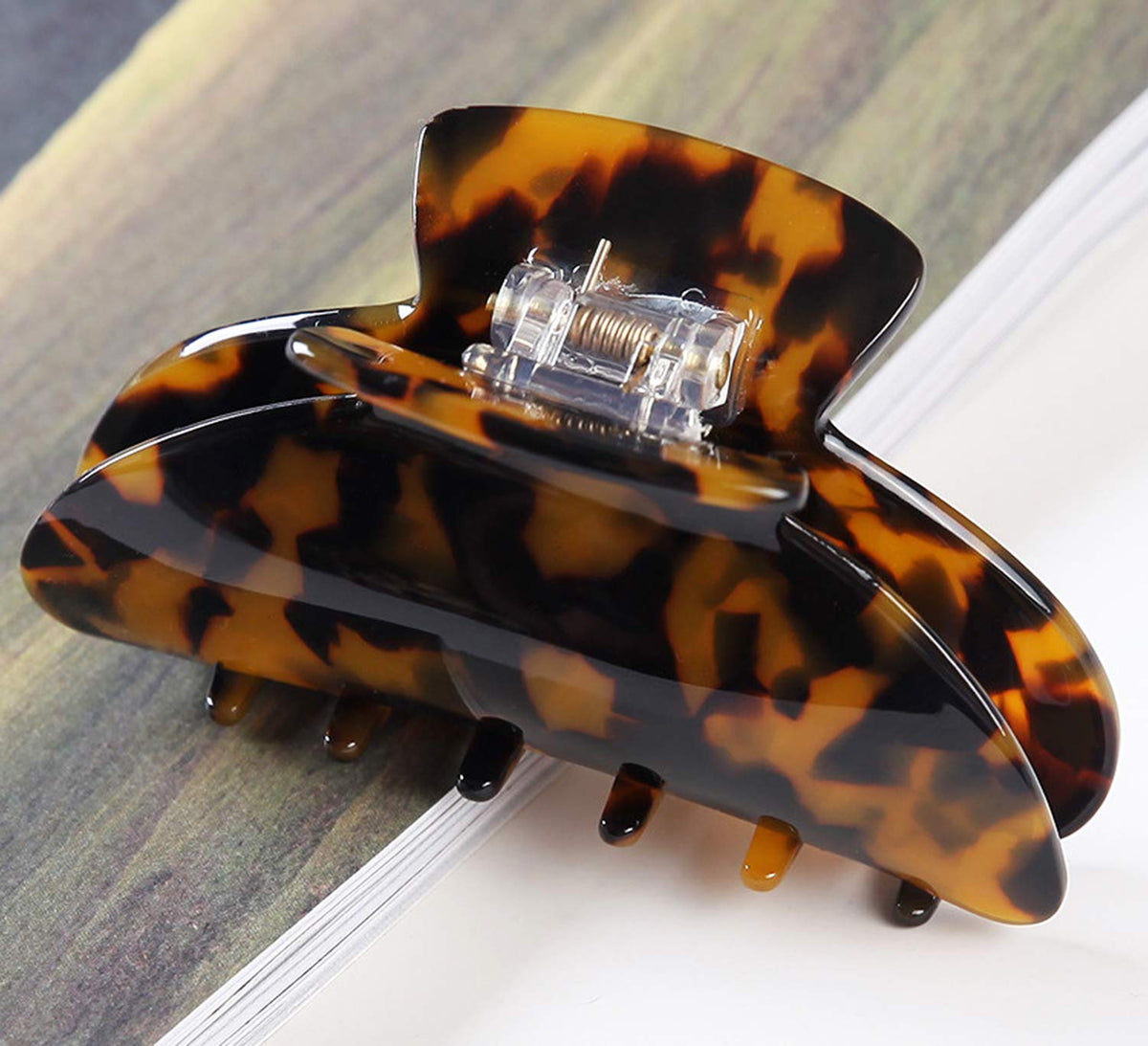 2 Pcs Large Hair Claw Clips Tortoise Shell Big Claw Hair Clips for Thick Hair Strong Hold No Slip Grip Hair Jaw Clips for Women